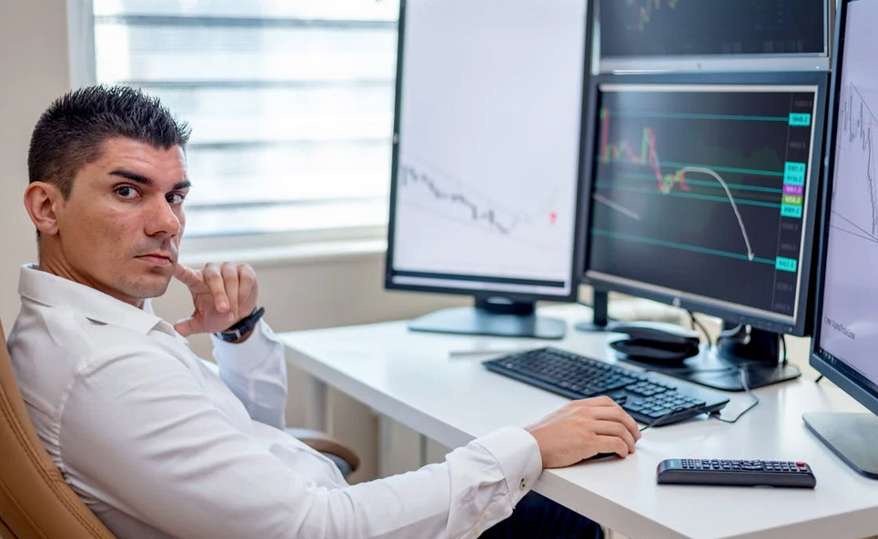 Showcase your work online 01